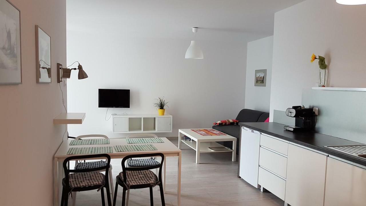 Apartament Akwarelowy Lägenhet Kołobrzeg Exteriör bild